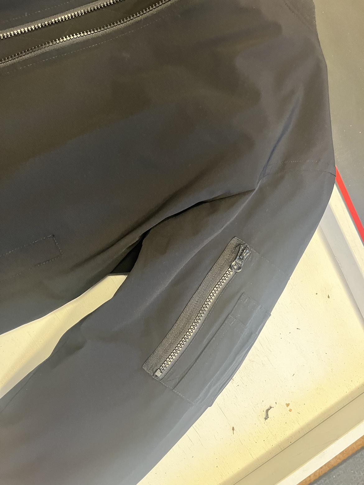 Banana Republic men’s bomber jacket - New - $25 - Size Mediums - photo 2