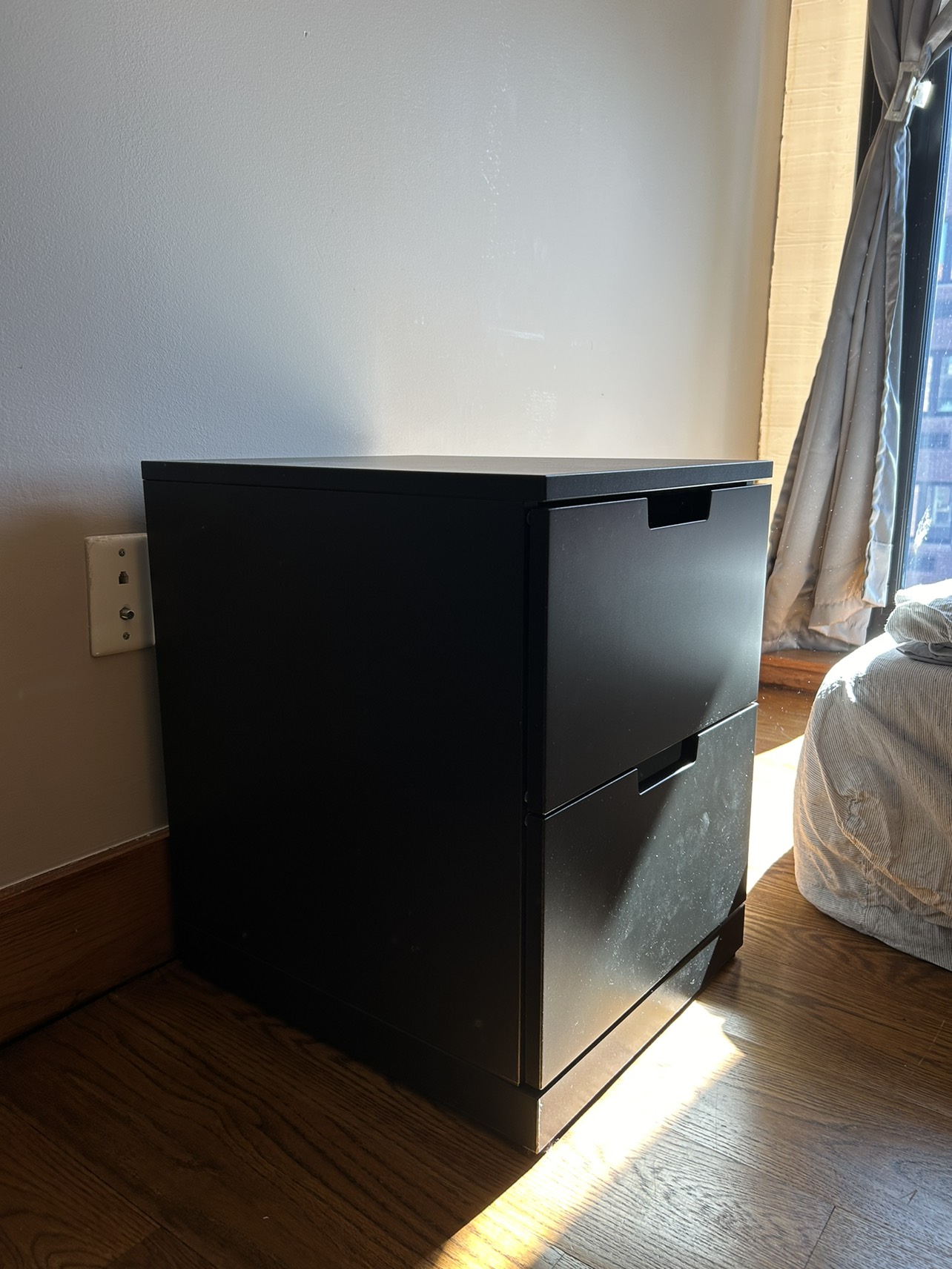2-Drawer Cabinet
