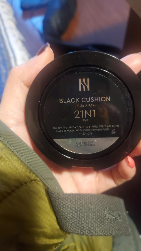 Hera black cushion - photo 3