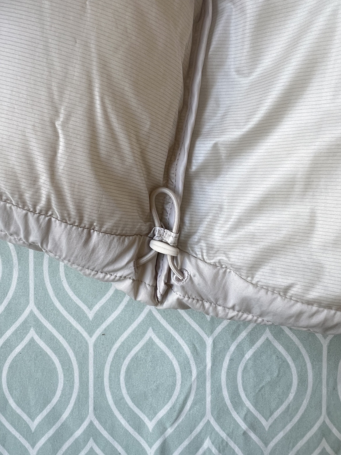 NEW Uniqlo ultra light down puffer parka image indicator(8)