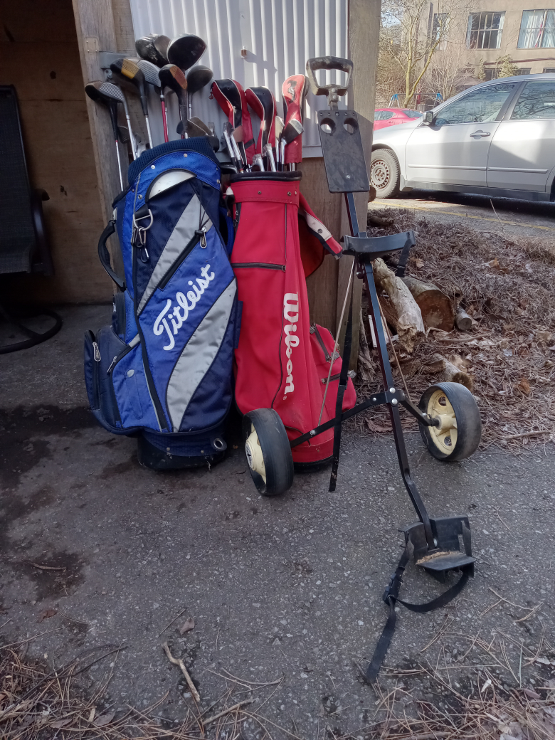 golf clubs,bags,carrier thumbnail