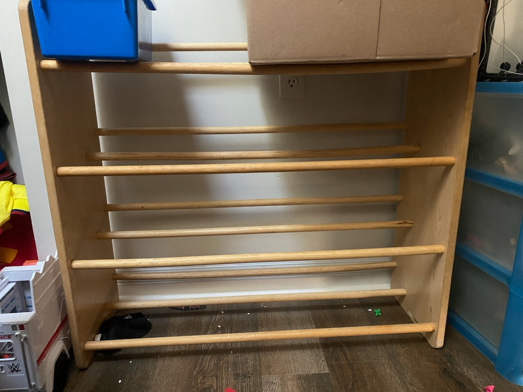 Toy organizer with Bins