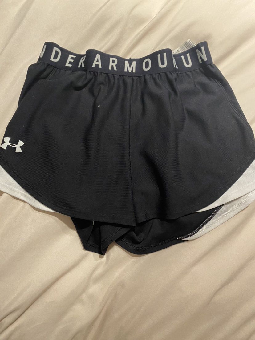 Under Armour Shorts thumbnail