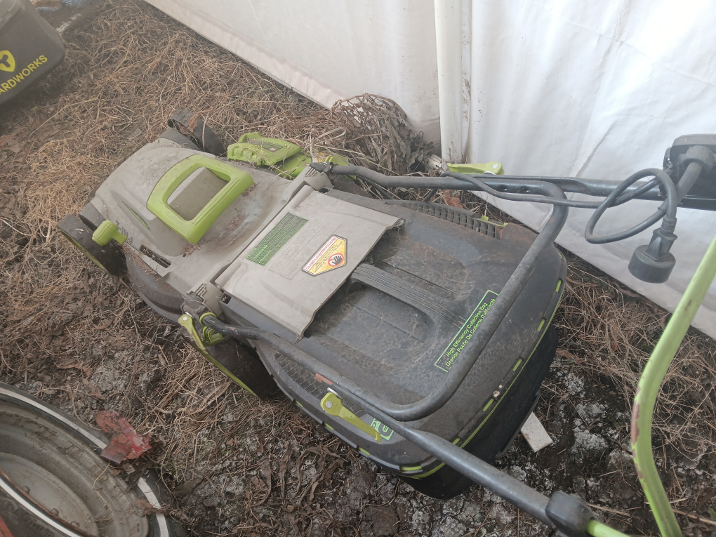 electric mower 2 thumbnail