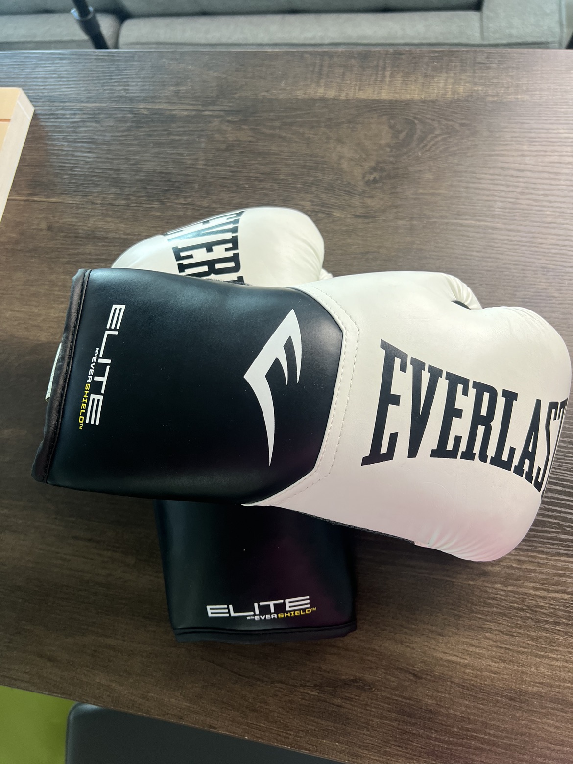 Boxing Gloves with handwraps