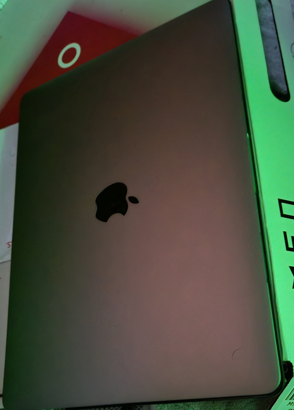 MacBook Pro 2020 M1 512GB SSD 16GB RAM i5