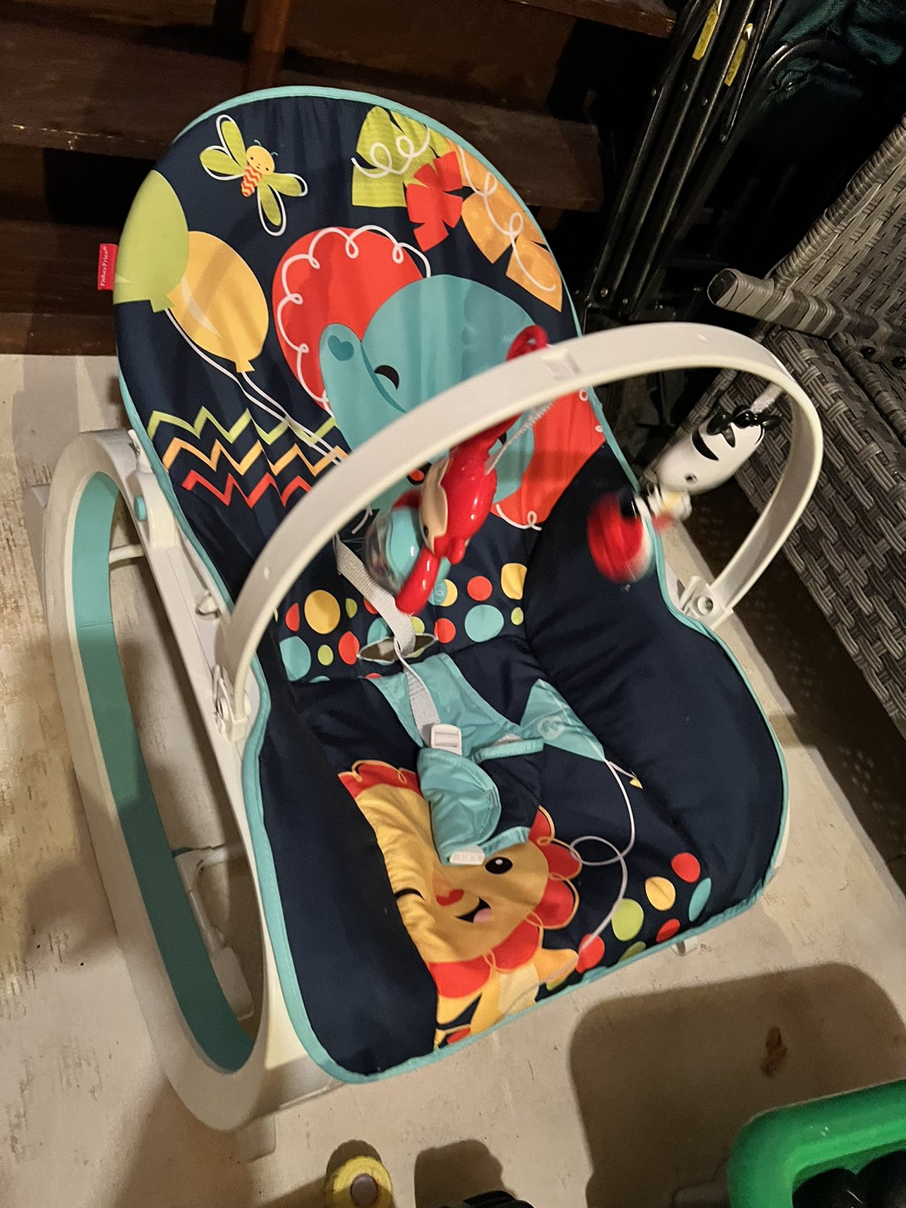 vibrating baby chair