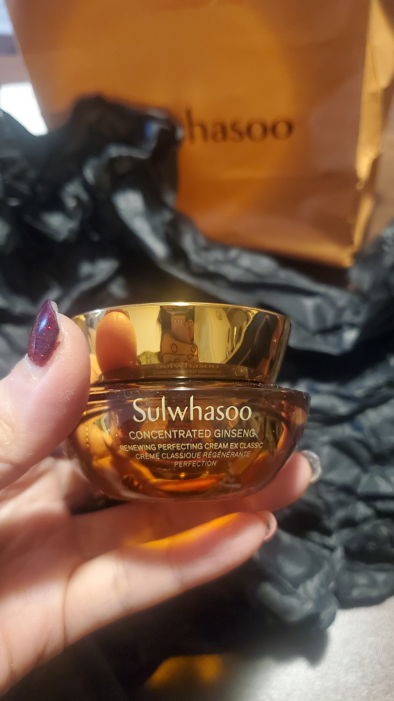 Concentrated Ginseng Renewing Cream EX image indicator(2)