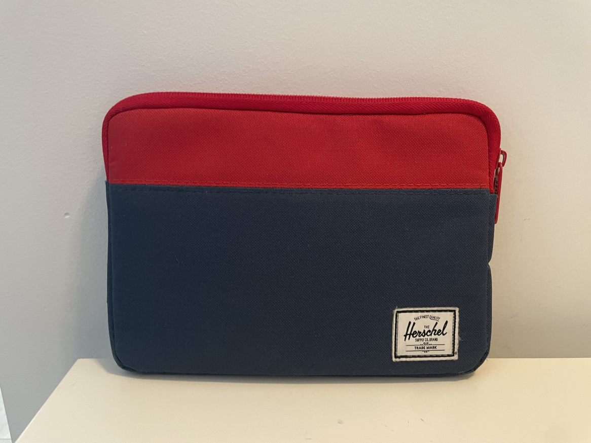 Herschel iPad mini pouch case