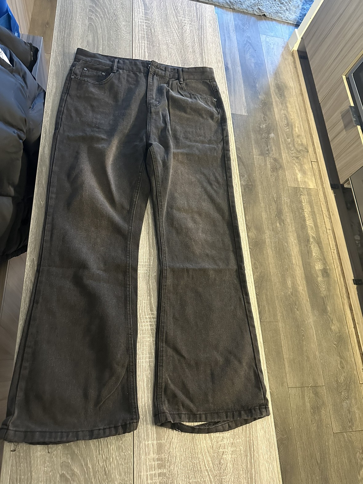 Flared jeans - photo 3