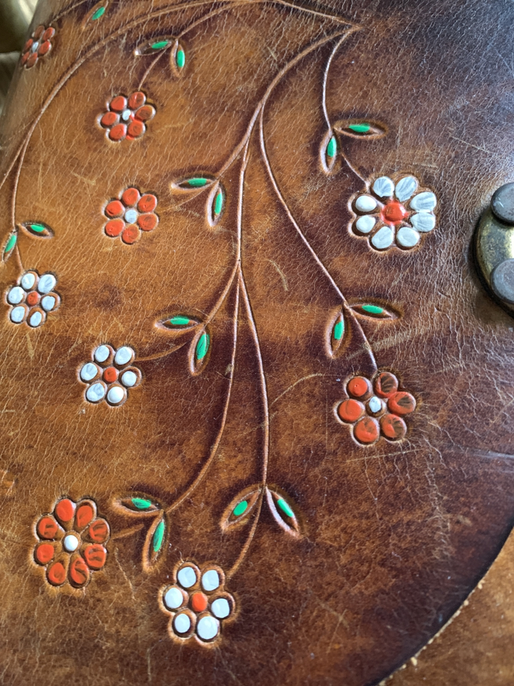 Rare 1970’s Tooled Leather Bag with Daisies image indicator(3)