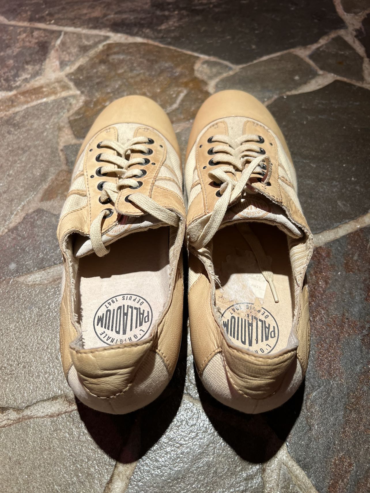 Palladium Canvas Shoes (Men’s 11)(BNWOB) image indicator(4)