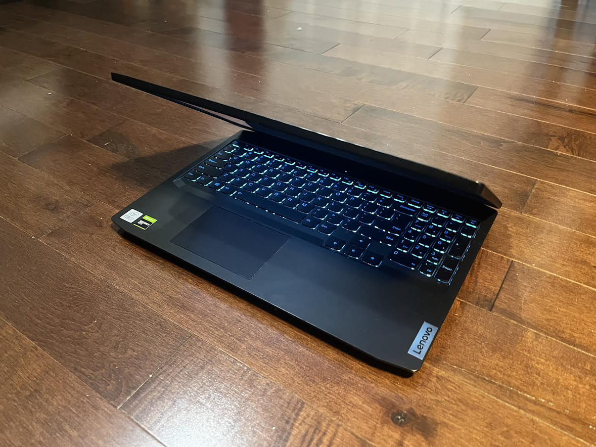 POWERFUL GAMING LAPTOP LEVONO IDEAPAD 15’
