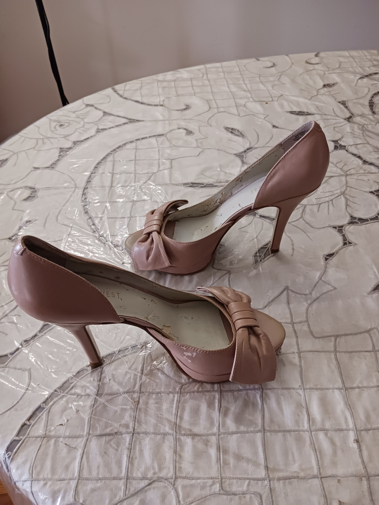 Nine West Leather High Heel Shoe image indicator(4)