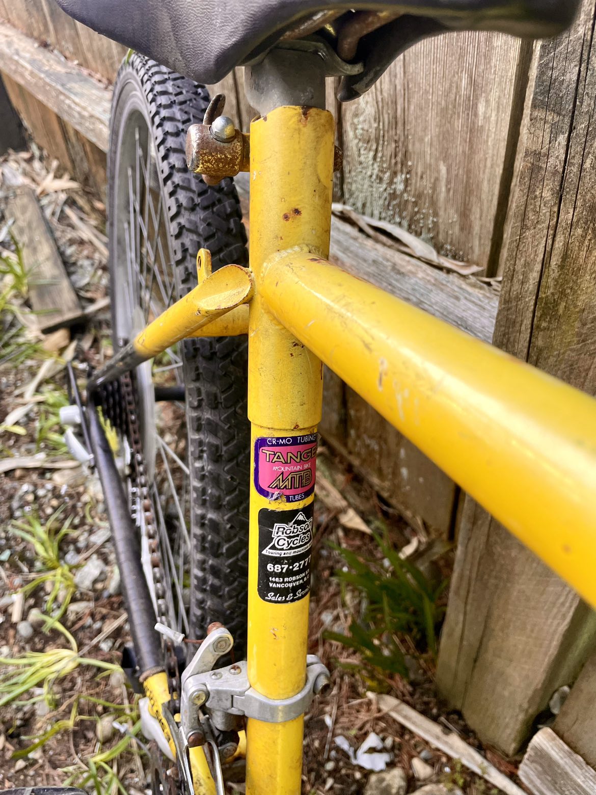 Boys Nishiki 18 speed bike image indicator(4)