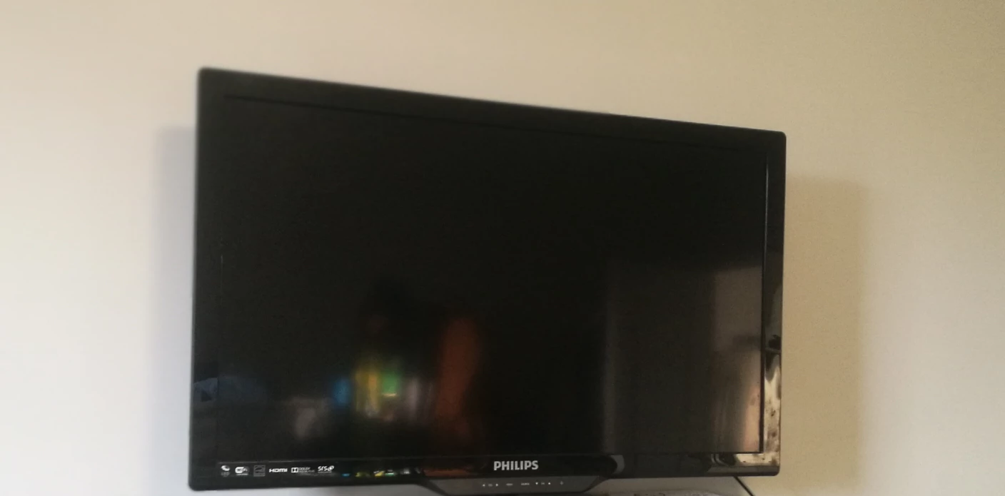 29 inch Smart TV thumbnail