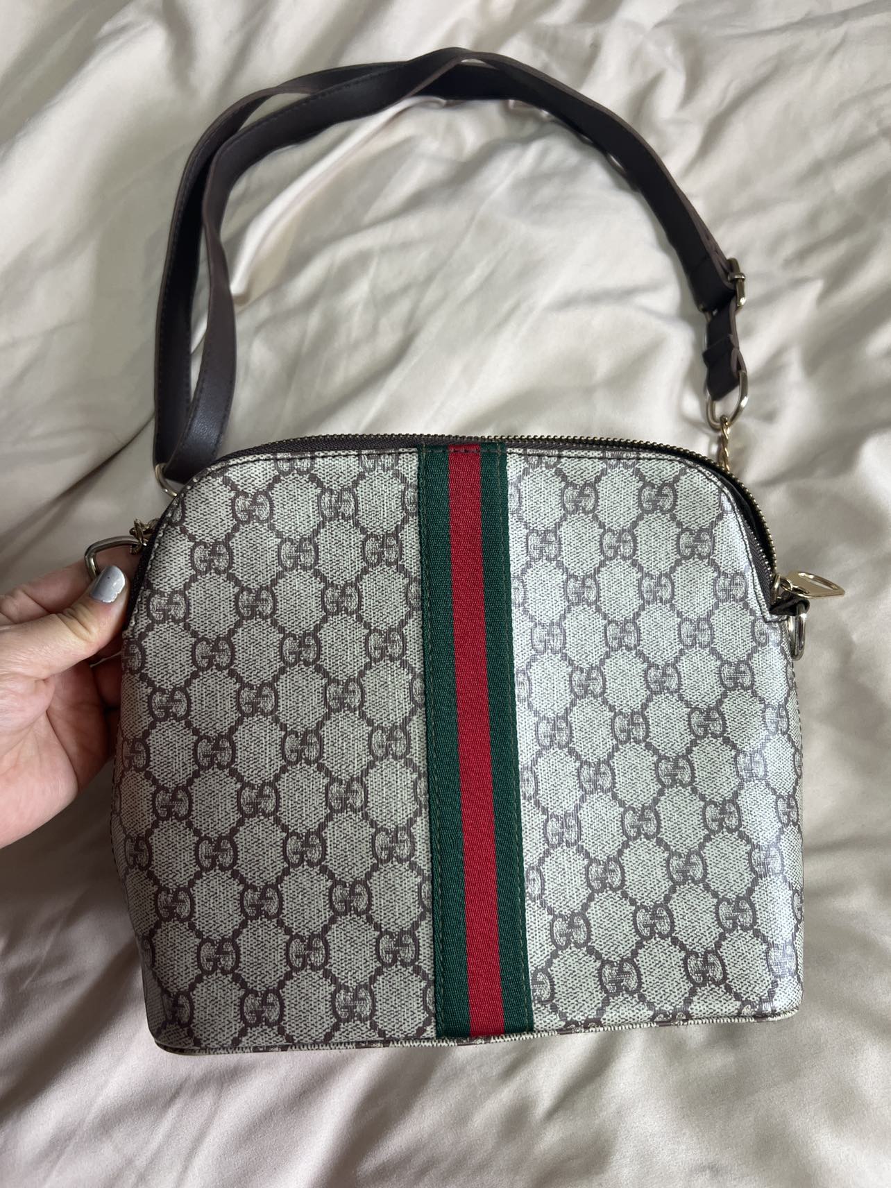 Sling bag