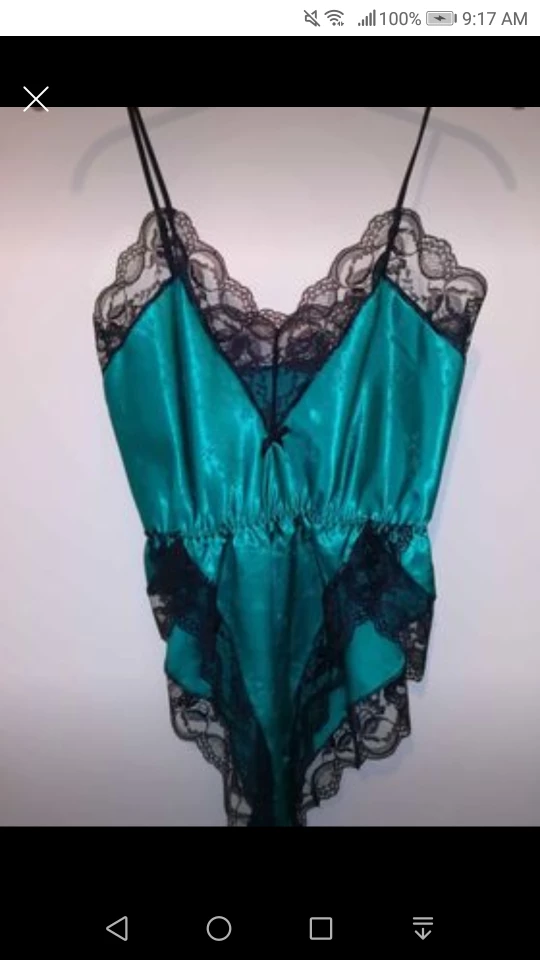 NEW with Tags Women's 2 piece Lingerie Set, size S/M image indicator(2)