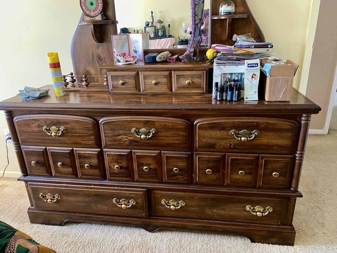 Vintage Real Wood 8-Drawer Dresser with Mirror - photo 3