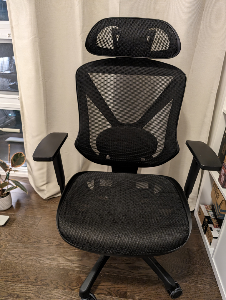 Hyken office chair thumbnail