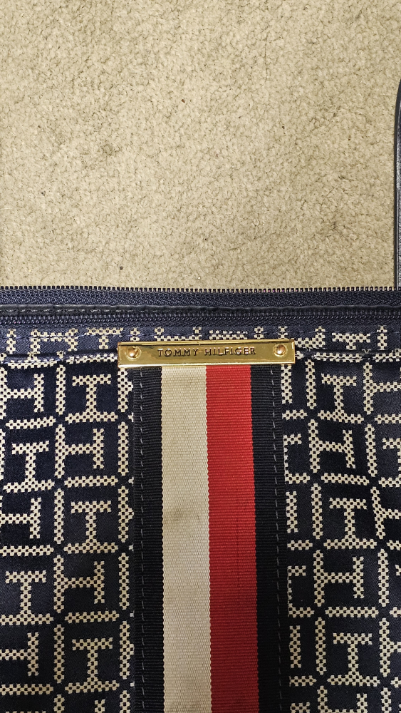 TOMMY HILFIGER BLUE BAG