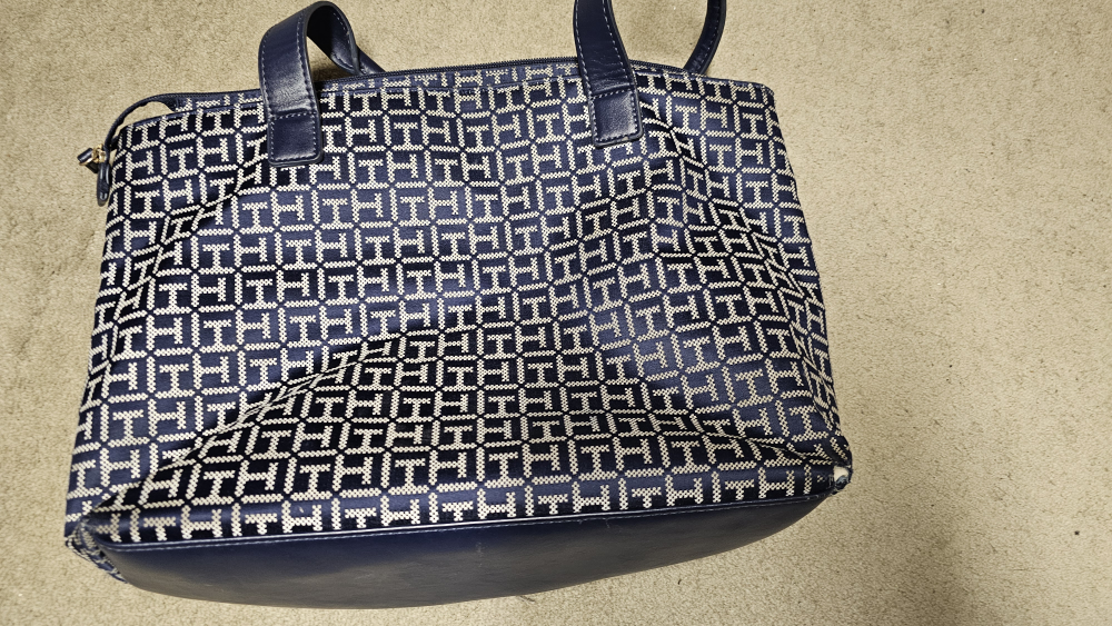 TOMMY HILFIGER BLUE BAG - photo 3