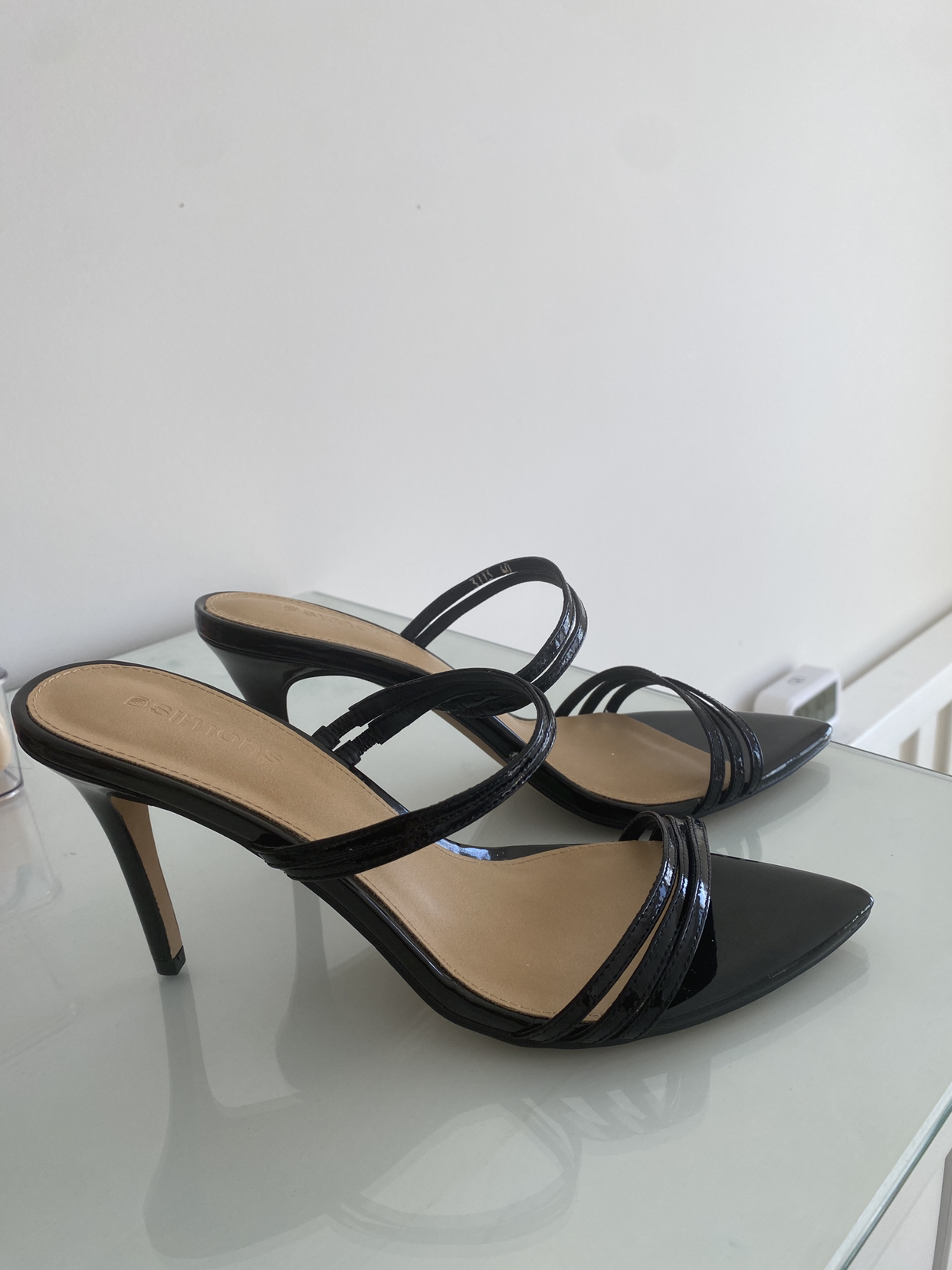 Women heels (never worn) 8,5 - photo 2