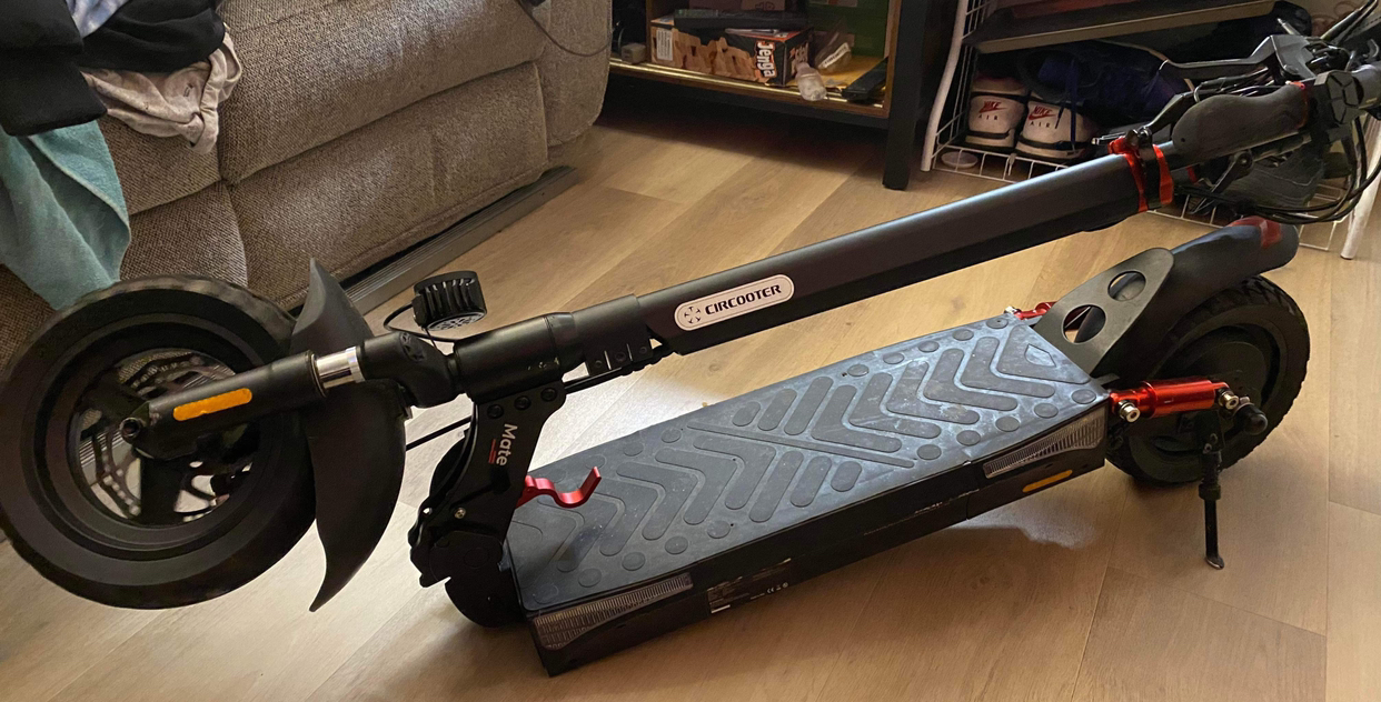 Circooter Mate 800W Adult Electric Scooter - photo 3