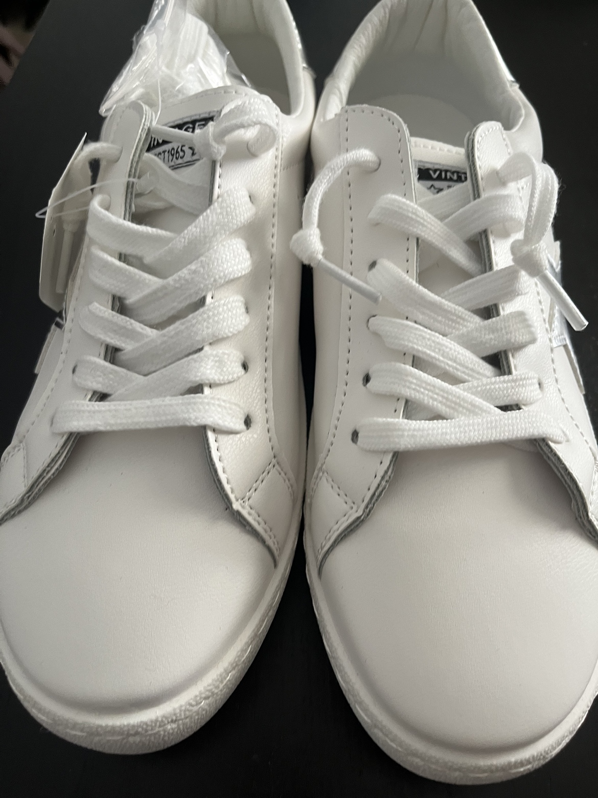 Brand new sneakers - photo 3
