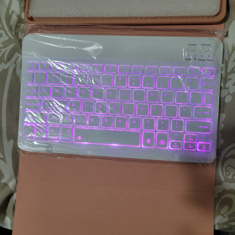 iPad Pro 12.9 inch Bluetooth Keyboard Case with Backlit keys - photo 5