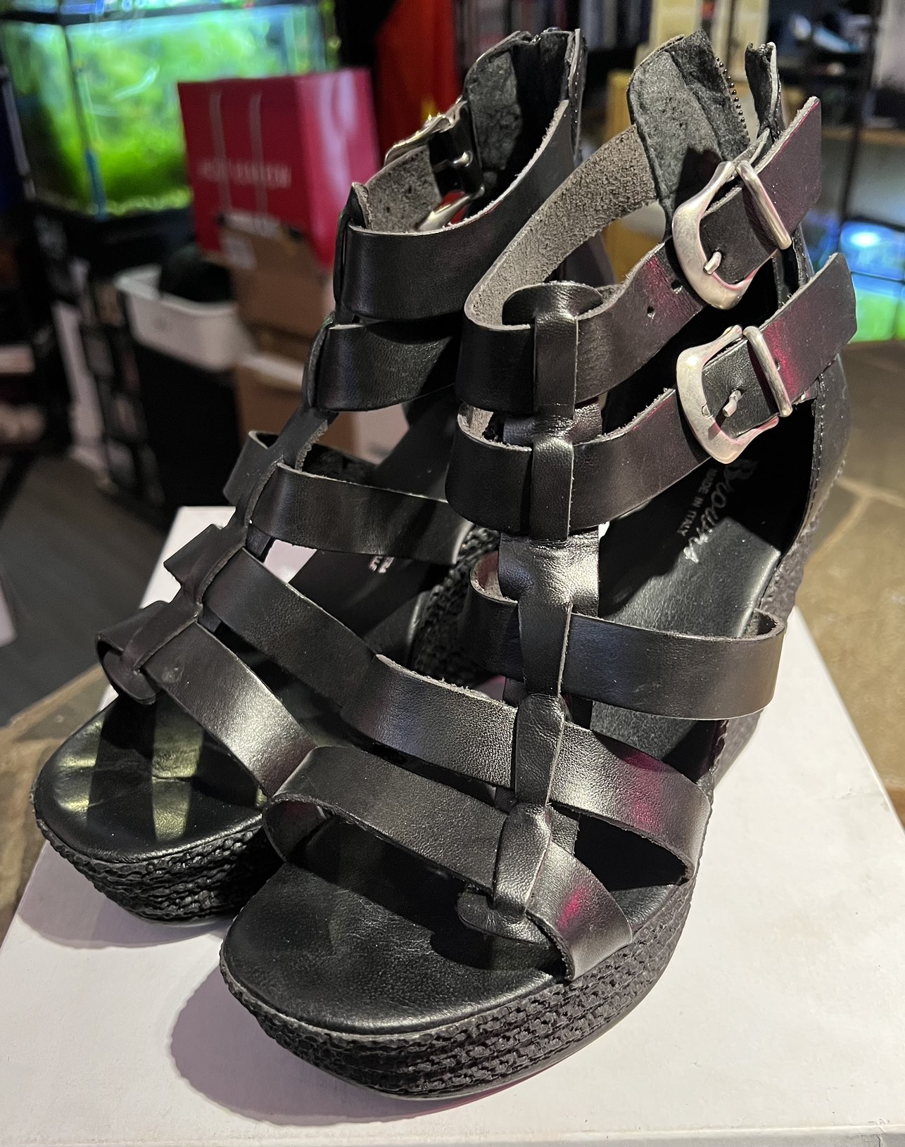 Browns Sandali Donna Wedge Sandal (Women’s 8)(LNIB) image indicator(2)