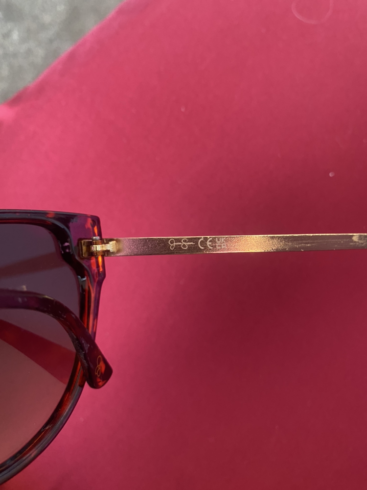 Jessica Simpson sunglasses image indicator(3)