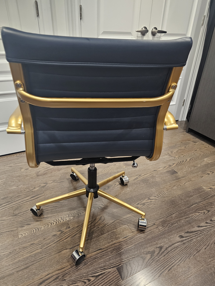 modern ergonomic leather office chair - photo 5