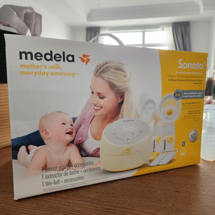 Medela Sonata Breast Pump