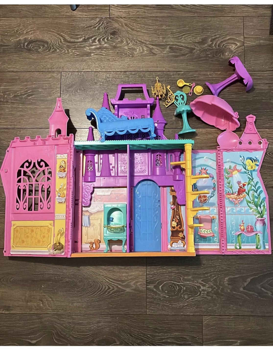 Disney princess DX castle with all princess dolls - photo 2