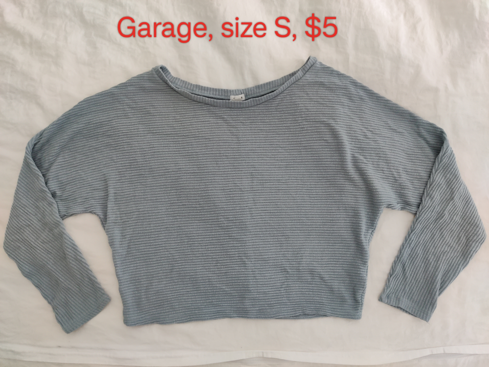 Sweaters bundle image indicator(9)