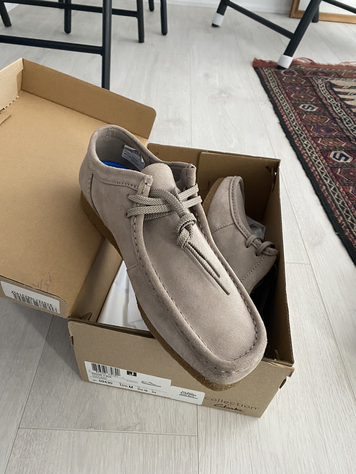 Clarks shoes thumbnail
