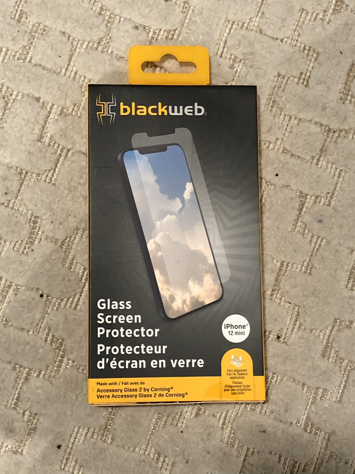 Blackweb glass screen protector iphone 12