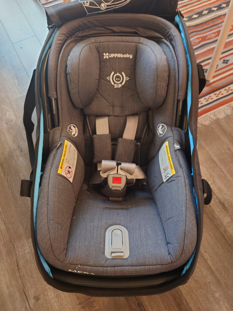 like new car seat, uppababy mesa
