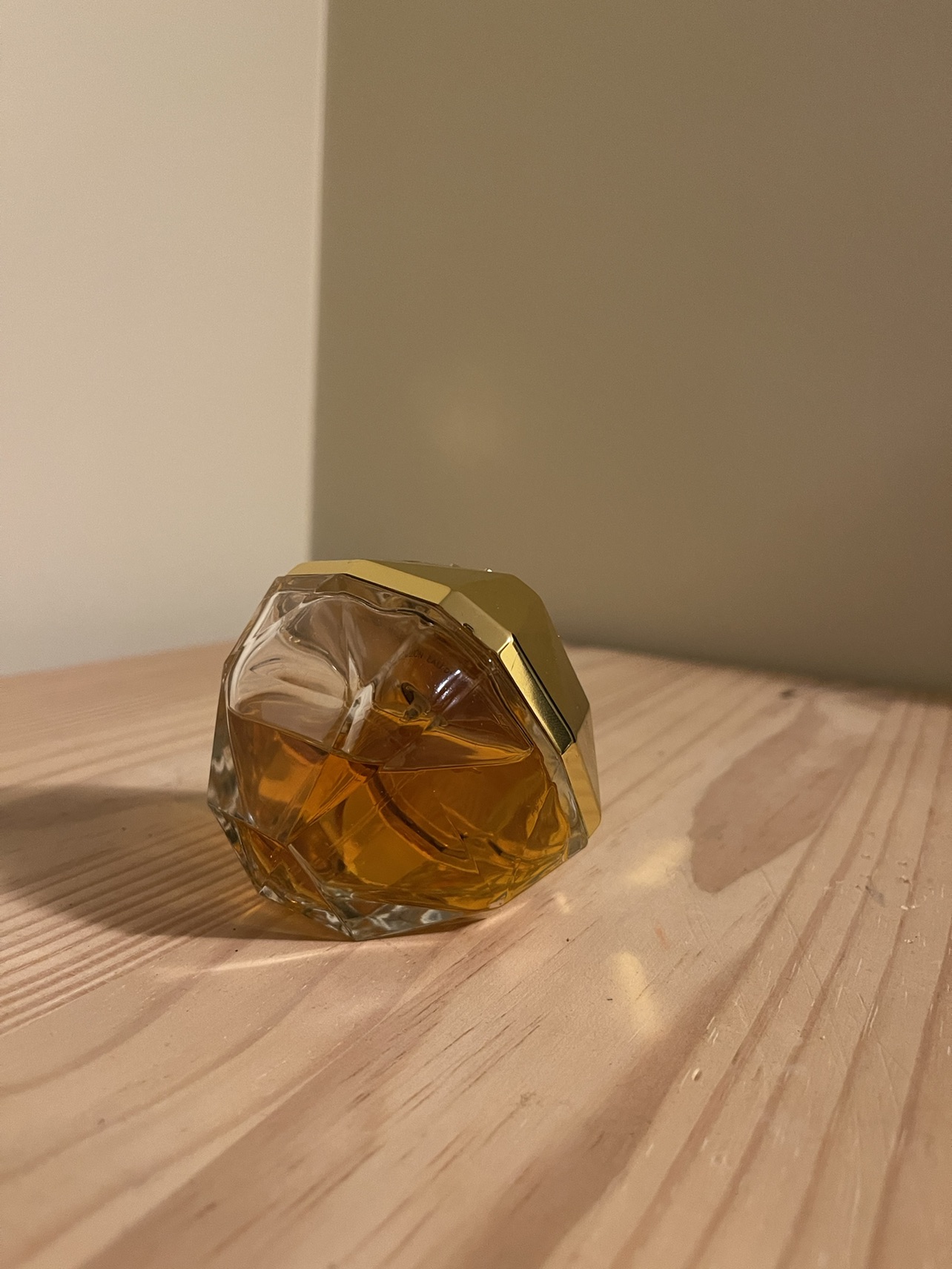 One million Royal Perfume for women - photo 3