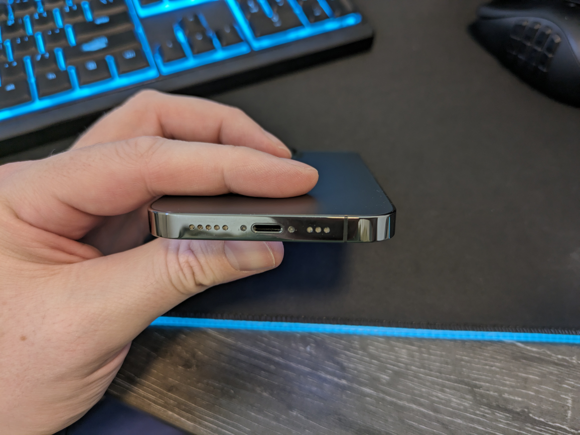 iPhone 13 Pro - photo 5