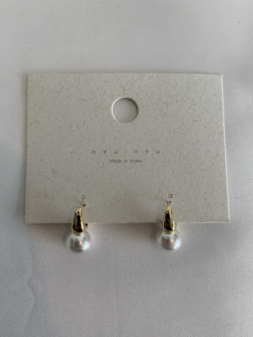 ⚪️ Pearl Earrings 🌙 image indicator(2)
