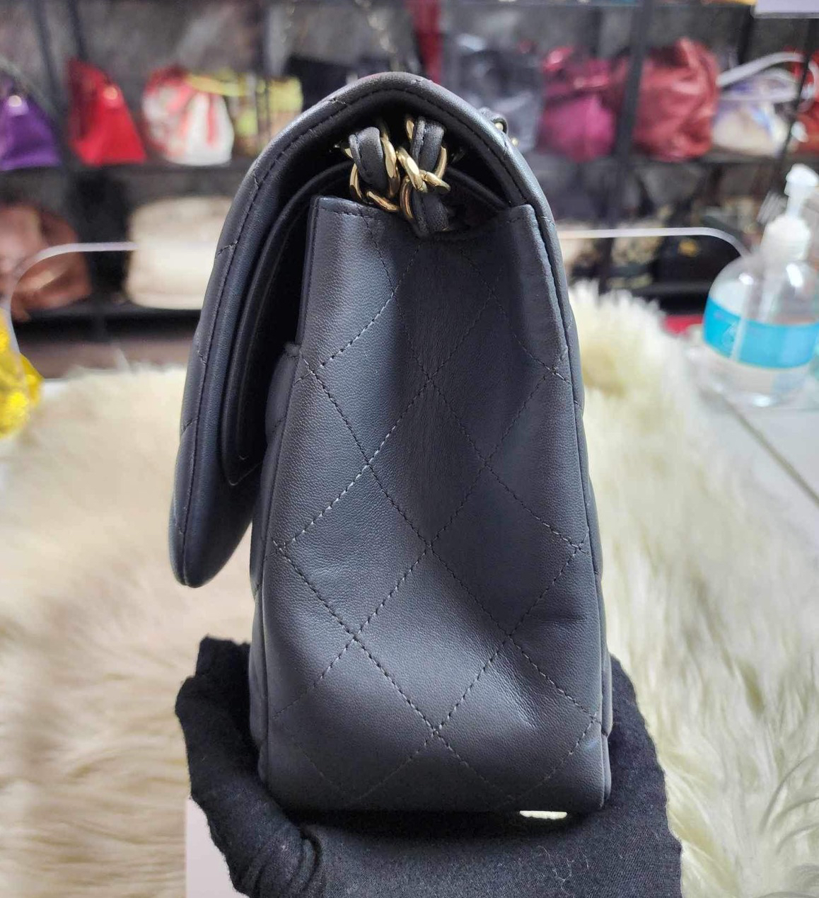 💕💕AUTHENTIC CC JUMBO DARK GREY CLASSIC FLAP MATTE GHW💕💕 thumbnail