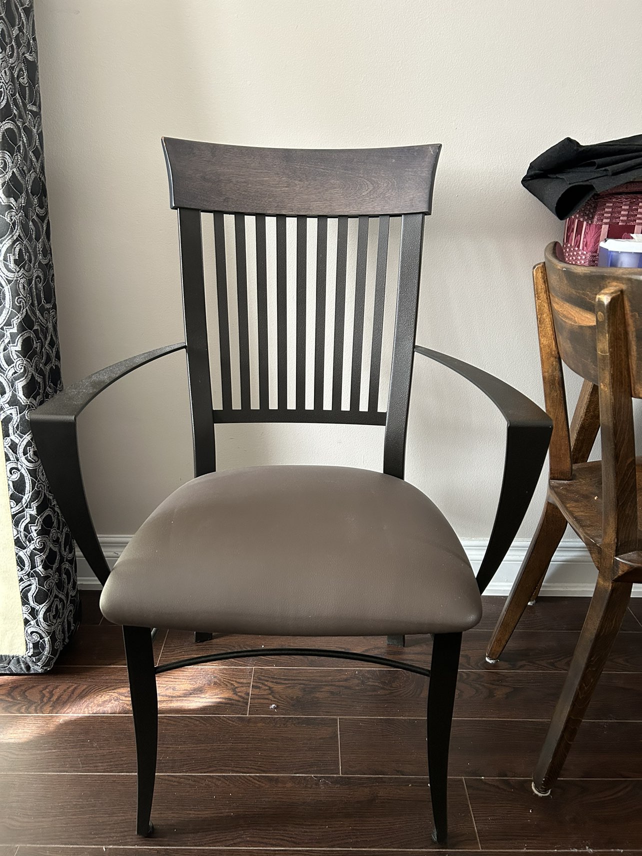 Chair thumbnail