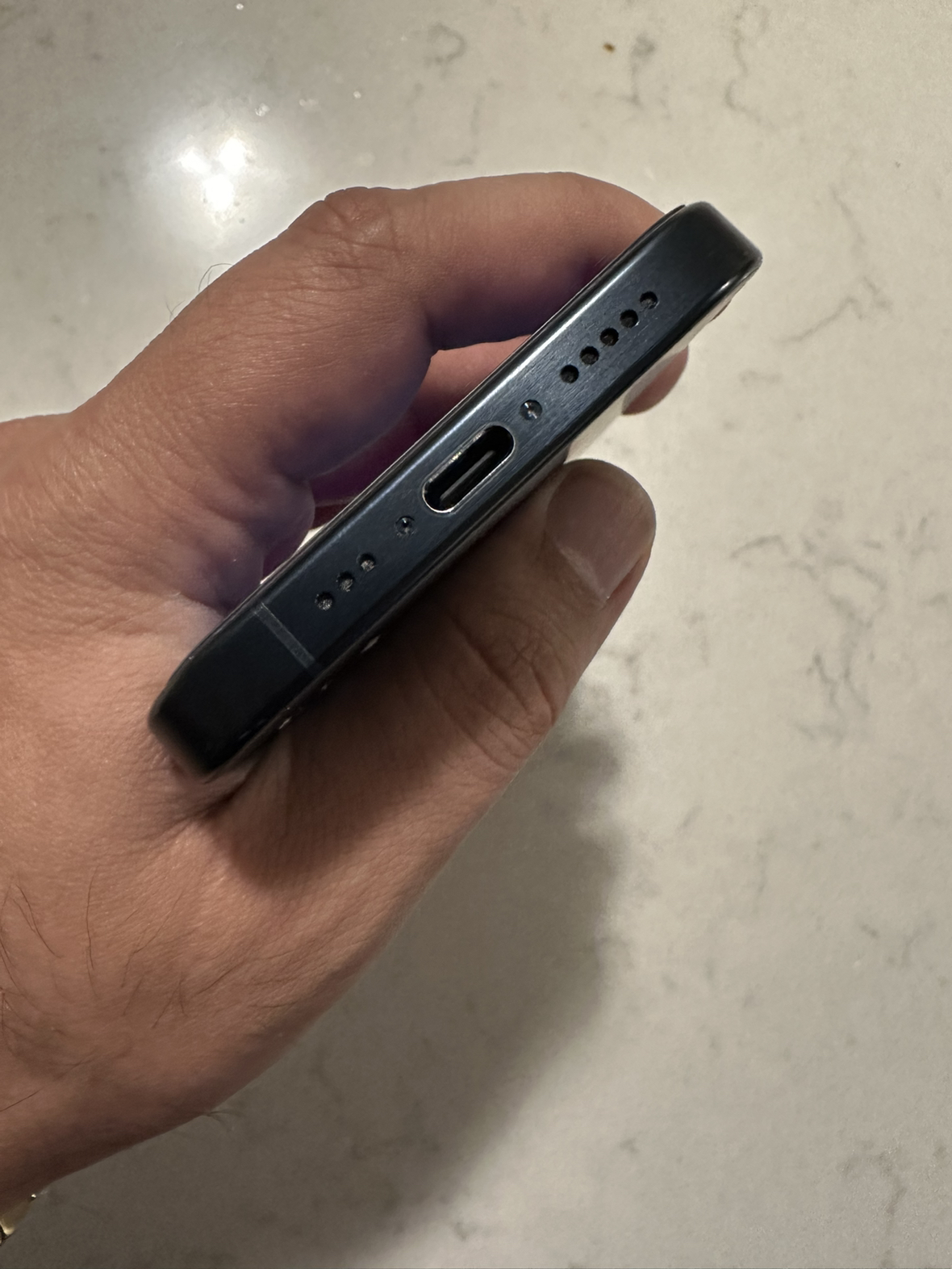 IPHONE 15 PRO W/WARRANTY 128GB UNLOCKED 9/10 CONDITION $1200 - photo 4