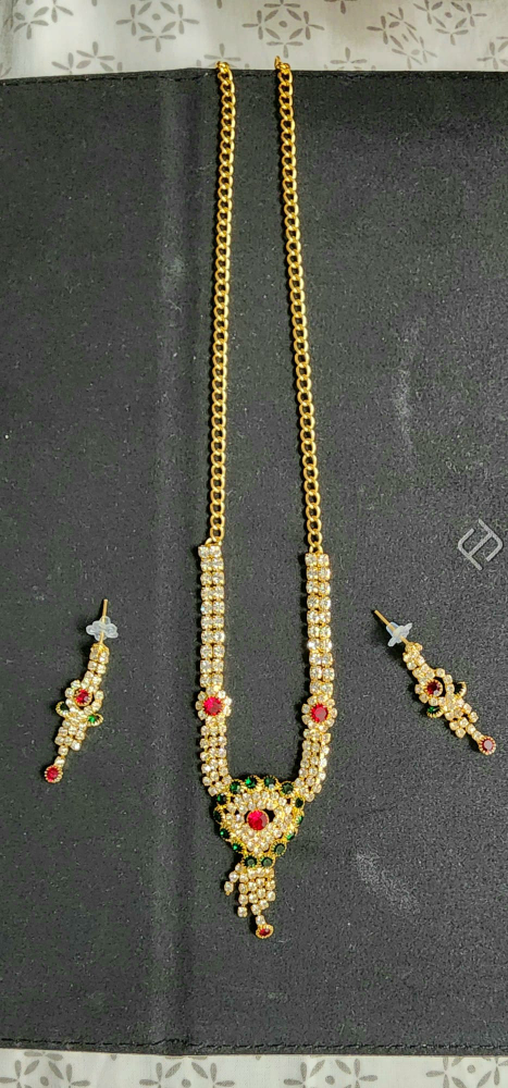 necklace set thumbnail