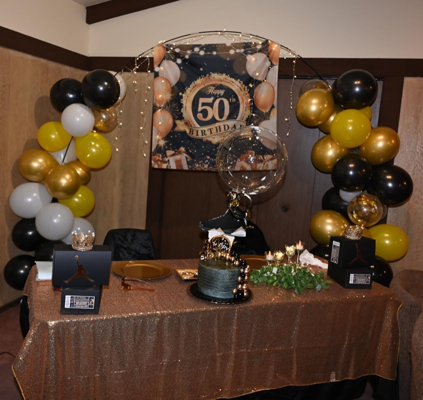 Sparkly Drape Tablecloth Gold Sequin Tablecloths 50x80 inch thumbnail