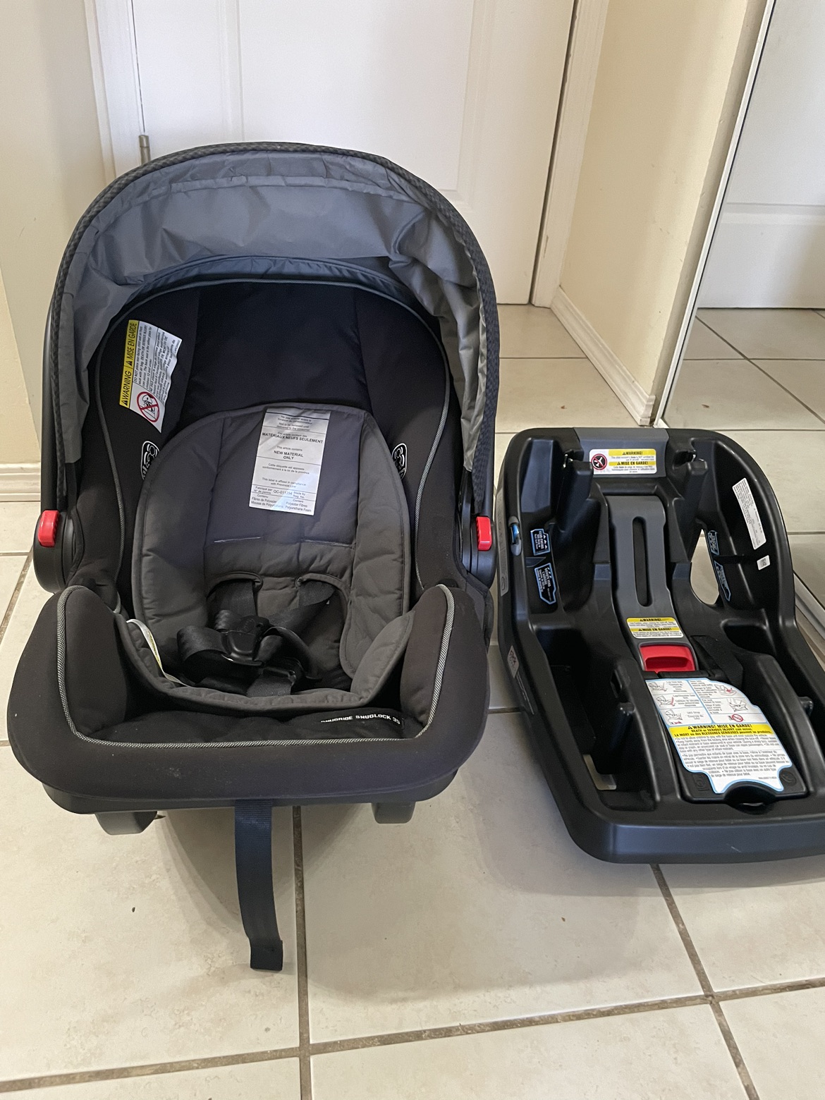 Graco SnugRide SnugLock 35 Infant Car Seat