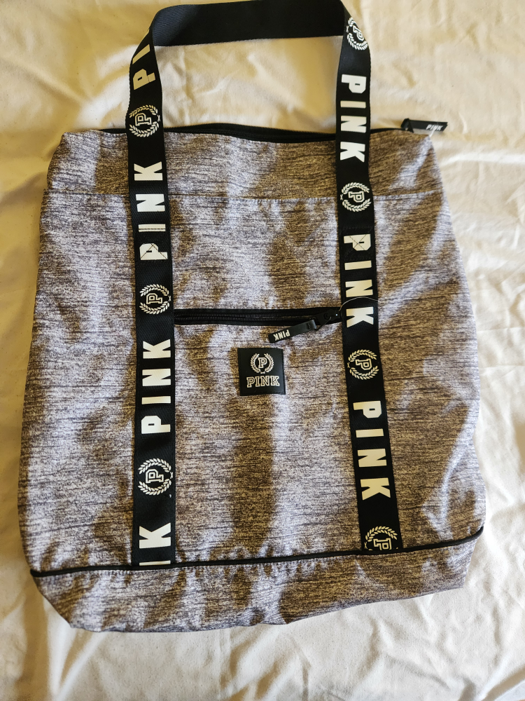 PINK Leisure Bag thumbnail