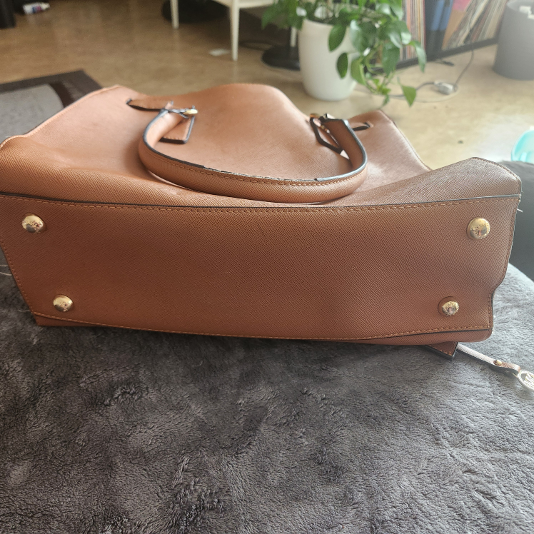 MK Hamilton Satchel Tote Bag - photo 4